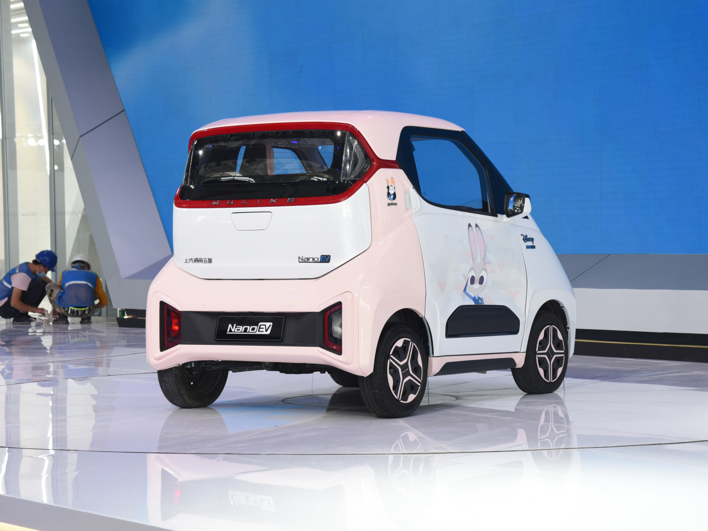 Pure Electric Wuling HongGuang Mini EV EV-854 100km/H 2 Seater