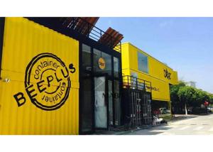 Quality Multifunctional Shipping Container Restaurant , Portable Easy Installation Container Shop wholesale