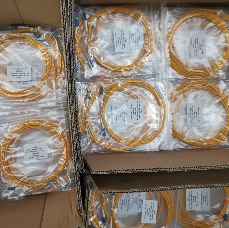 LC UPC-SC UPC Fiber Optic Patch Cord Simplex single mode FTTH 1M/3M/5M LSZH