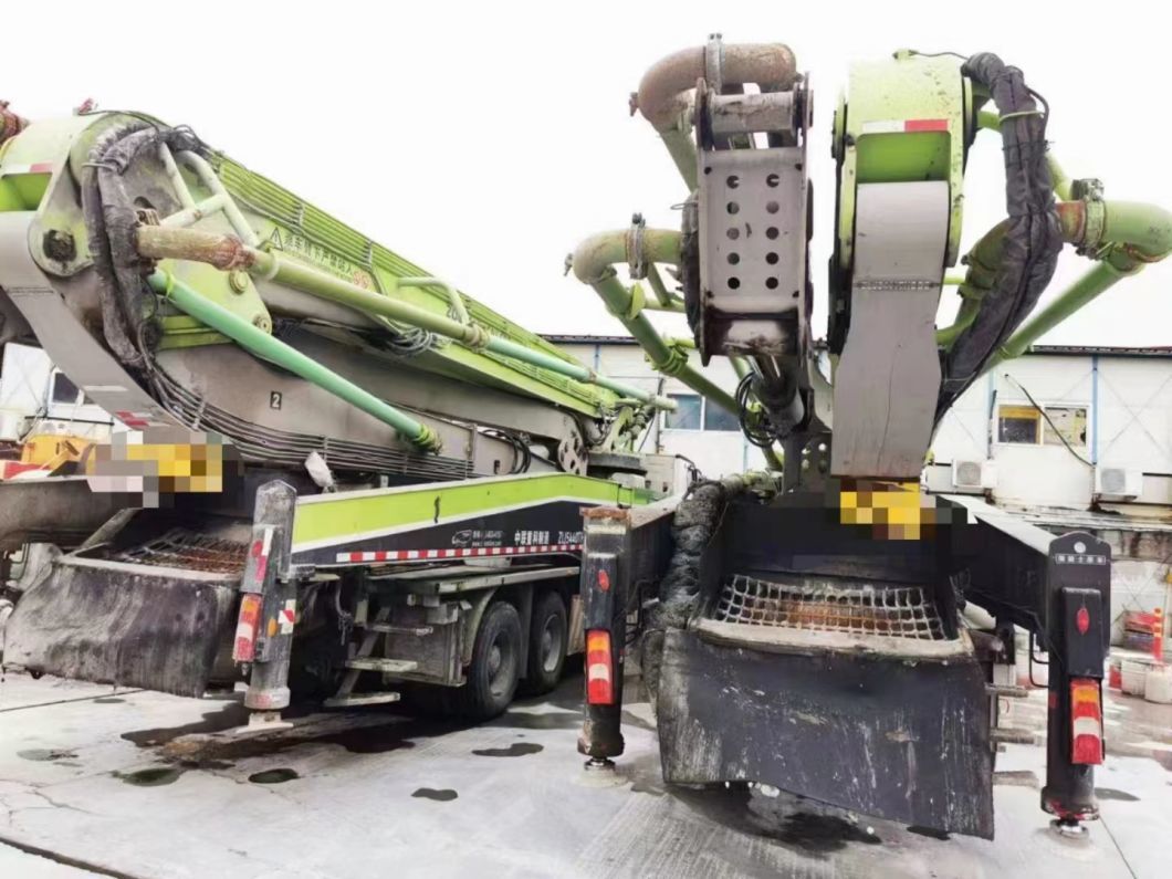 Zoomlion 56m Concrete Pump Truck Pump with Boom