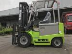 USA Eaton Steering Gear guarantees Durable Operation of 2.5ton Electro Forklift