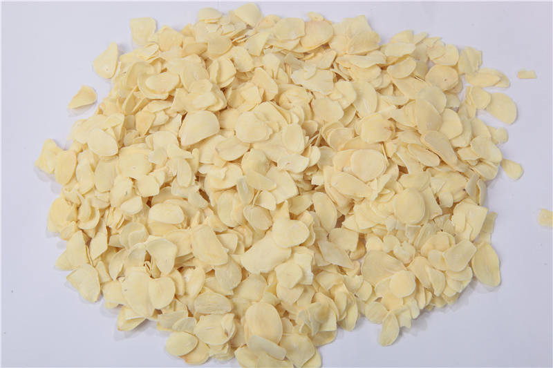 5% Moisture Yellowish Dehydrated Garlic Cloves Dry Yunan Ginger