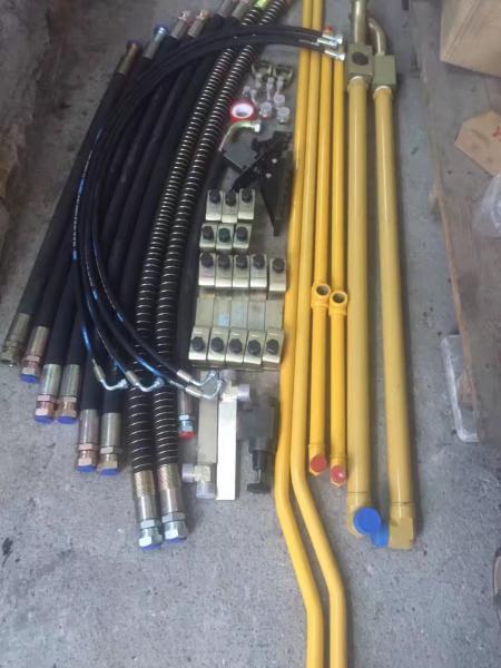 Excavator Hydraulic Hammer Piping Kits Hydraulic Breaker Spare Parts PC200-5/6