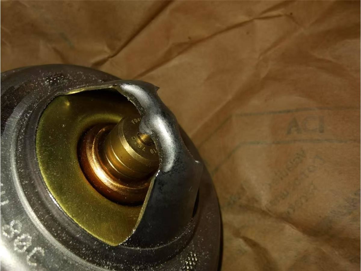 Excavator Thermostat 194-7150 1947150 For CAT3054