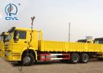 Heavy Commercial Trucks 6 x 4 Driving Heavy Cargo Trucks Loading 50 Ton