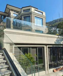 Quality Lamel Outdoor Glass Balcony Balustrade With Aluminum U Shape Channel wholesale