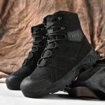 Fashionable 1.5kg/Pair Top Mountaineering Boots for Men's Outdoor Adventures