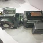 Inline Helical Bevel Gearmotor Speed Reducer Gear Box 5.5KW Electric Motor