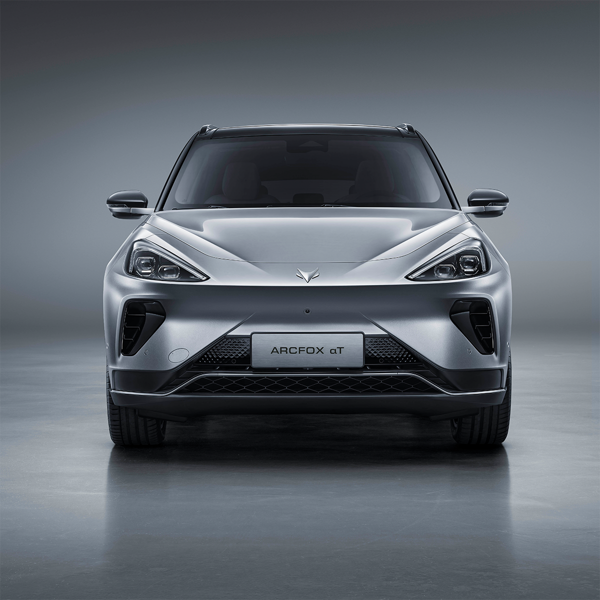 Electric Car Four Drive SUV Arcfox Alpha T S 20.3inch 4k Screen Ev Vehicle WHEELBASE 2915mm Normal Charging Time 11.5h