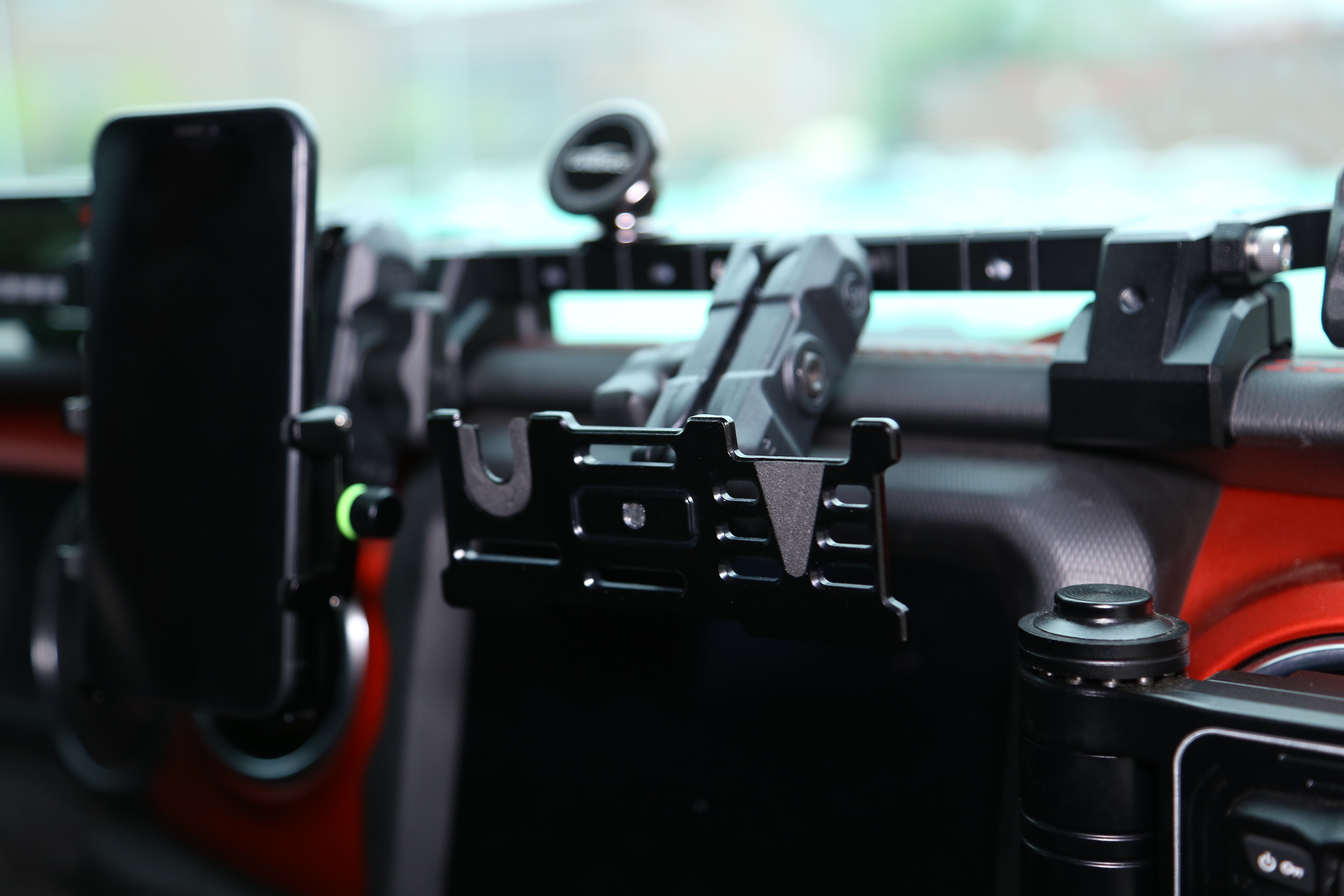 Aluminum Alloy Multi-function Center Console Bracket for Jeep Wrangler Year 2013-2017