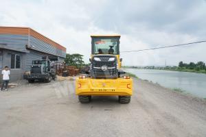 Quality Mining 2.5 Ton Wheel Loader 1670-24 Tire 3500mm Dumping Height Large hub wholesale
