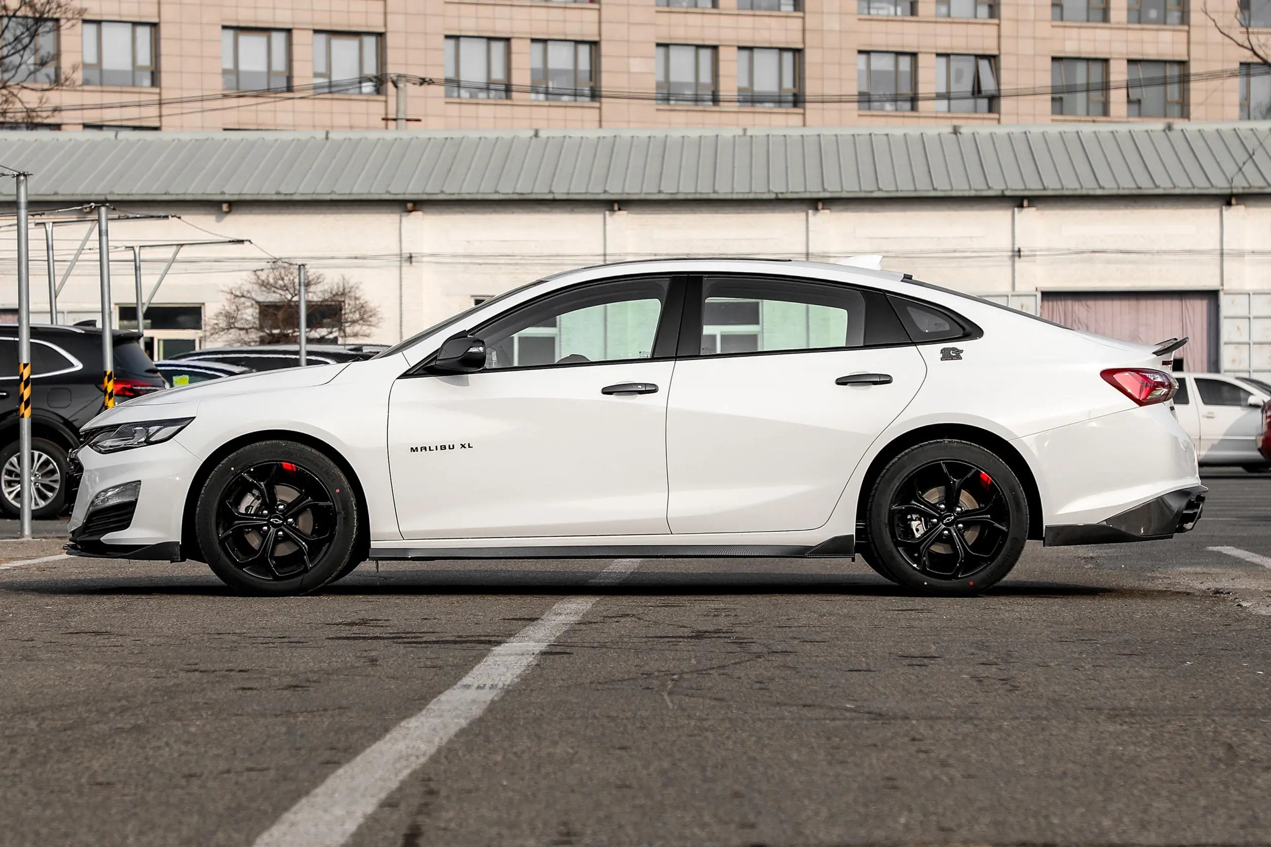 Chevrolet Malibu XL 2WD 2.0T Electric Steering System Gasoline Cars Chinese LED Camera Electric Fabric Sedan Customized