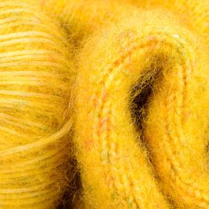 Quality Recycle Polyester GRS Wool Alpaca Yarn Acrylic Nylon Air Covered Yarns For Hand Knitting wholesale