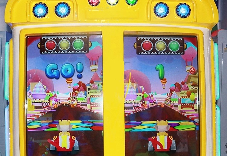 Metal Material Car Racing Arcade Machine For Game Center / Supermarket