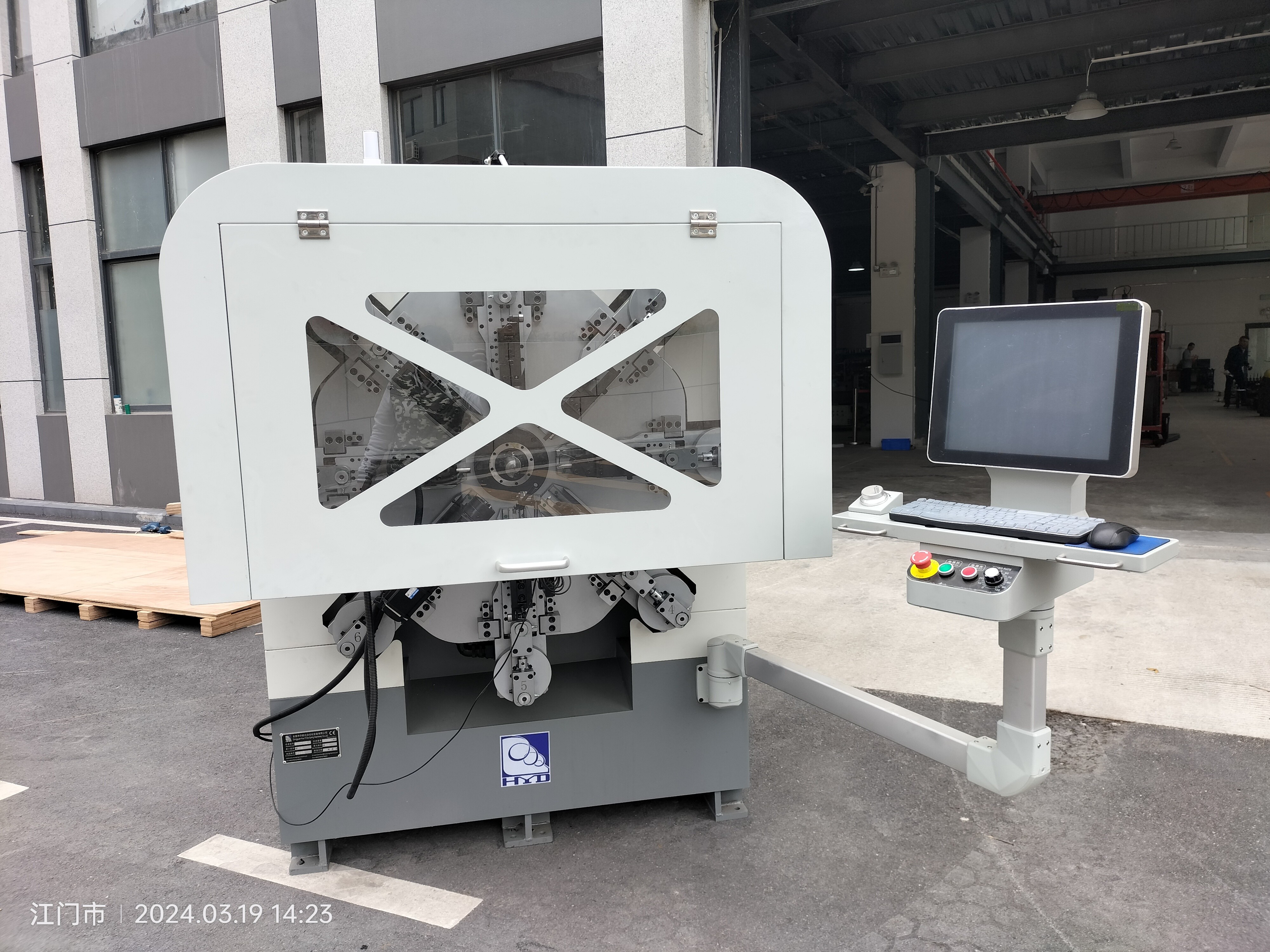 12 Axis Automatic CNC Spring Making Machine , 1 to 4mm Spring Coiling Machine