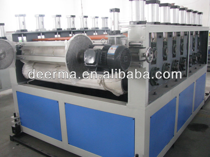 160kw PVC Foam Board Machine 200kg/h - 500kg/h Foam Sheet Making Machine
