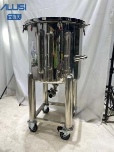 Quality SUS304 316L Food Grade Stainless Steel Storage Tank Sanitary With 4 Wheels wholesale