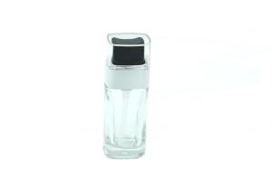 Quality Square Unique Fashion Glass Lotion Bottles 30ml Lotion Pump Liquid Foundation Serum Bottle wholesale