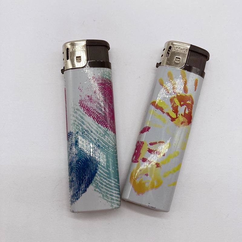Dy-818 High Quality Gas Cigarette Electronic Lighter with Customized Personality Pattern
