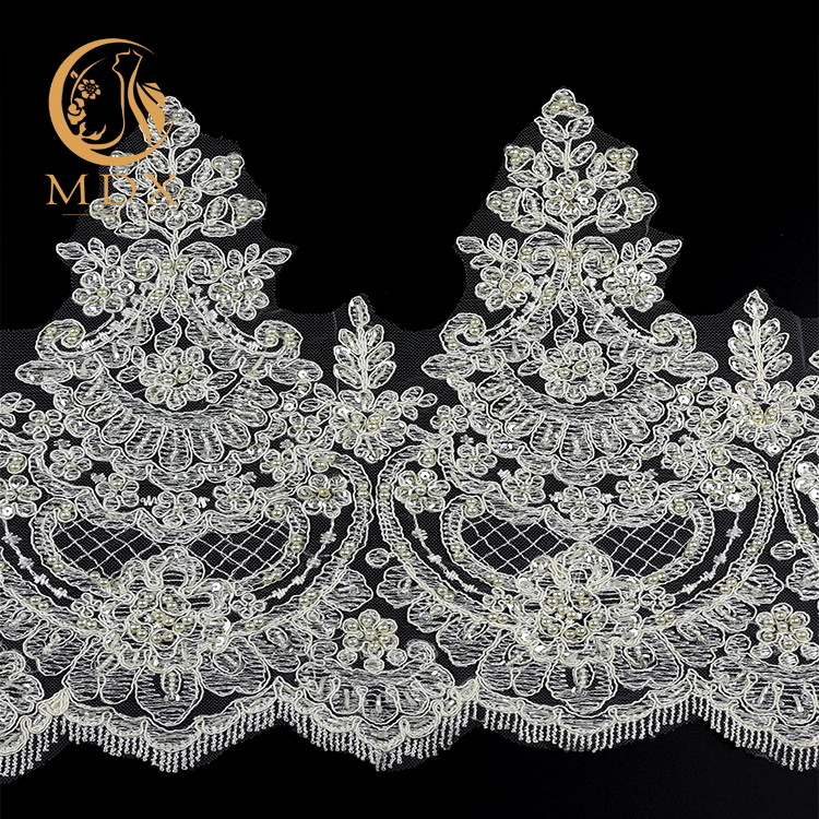 OEM White Scalloped Beaded Bridal Lace Trim Embroidery 80% Nylon