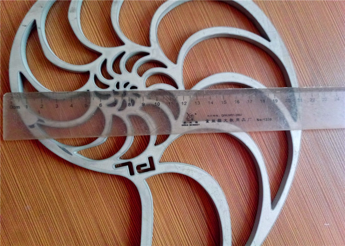 3 axis 3000 * 2000 mm water jet cutting machine with 420 mpa intensifier pump water jet cutter