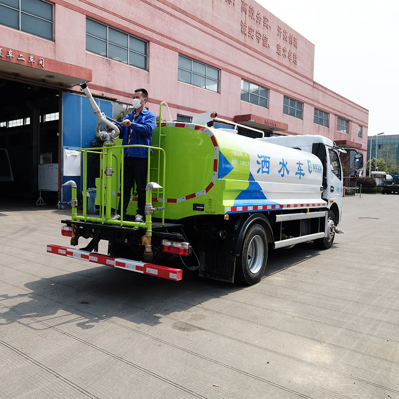 Q235 Material Side And Rear Protection Potable Water Truck For Dust Suppression