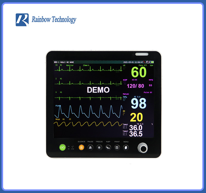 15 Inch Touch Screen Patient Monitor Anti electroshock Color TFT Display