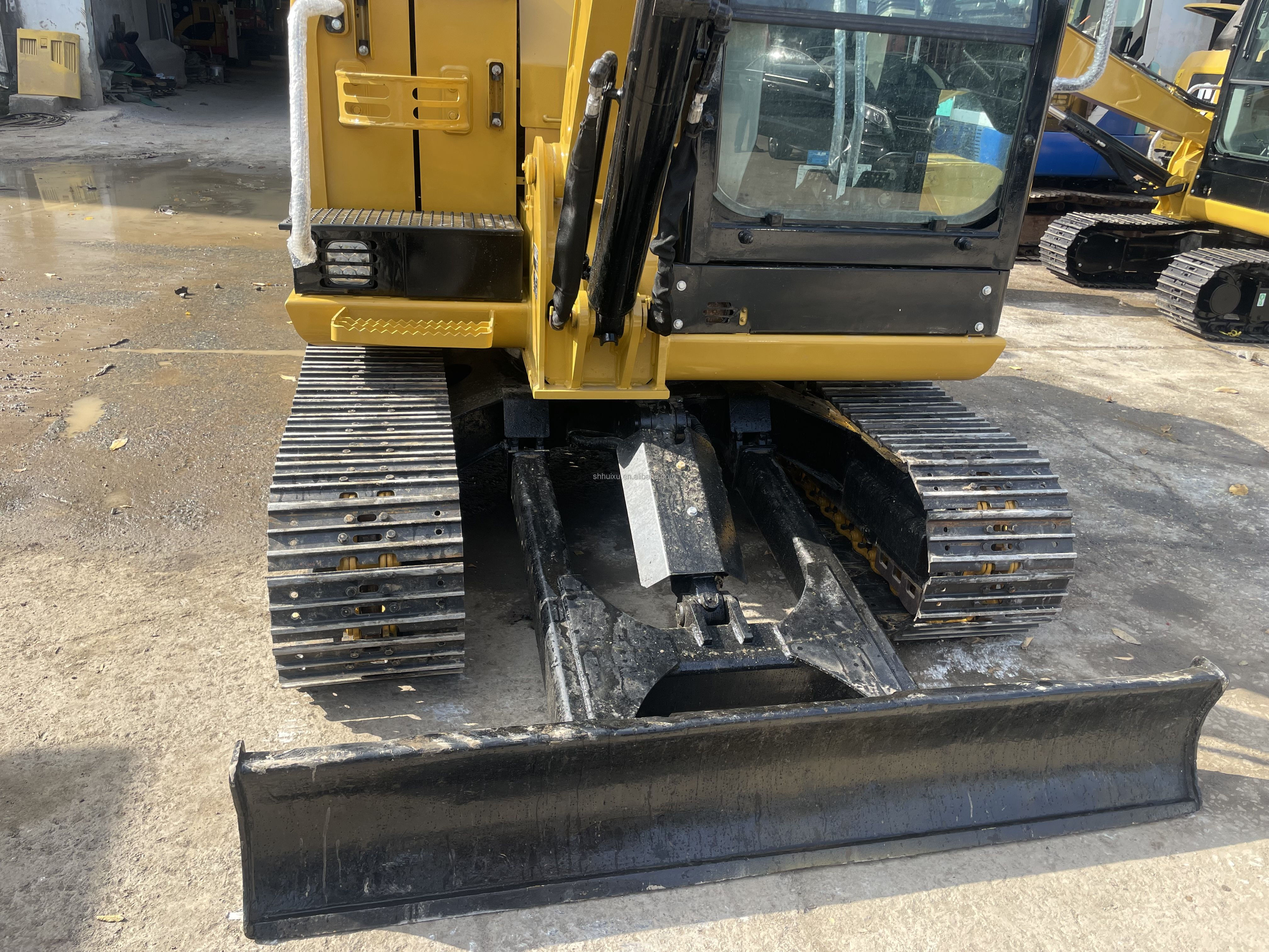 original caterpillar CAT 305.5E excavator buy used excavators CAT305.5E digger cheap price with low hours