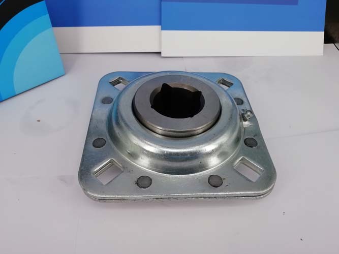 Round Bore Disc Harrow Bearings , NSK Precision Bearings GW211PPB8 DS211TTR8