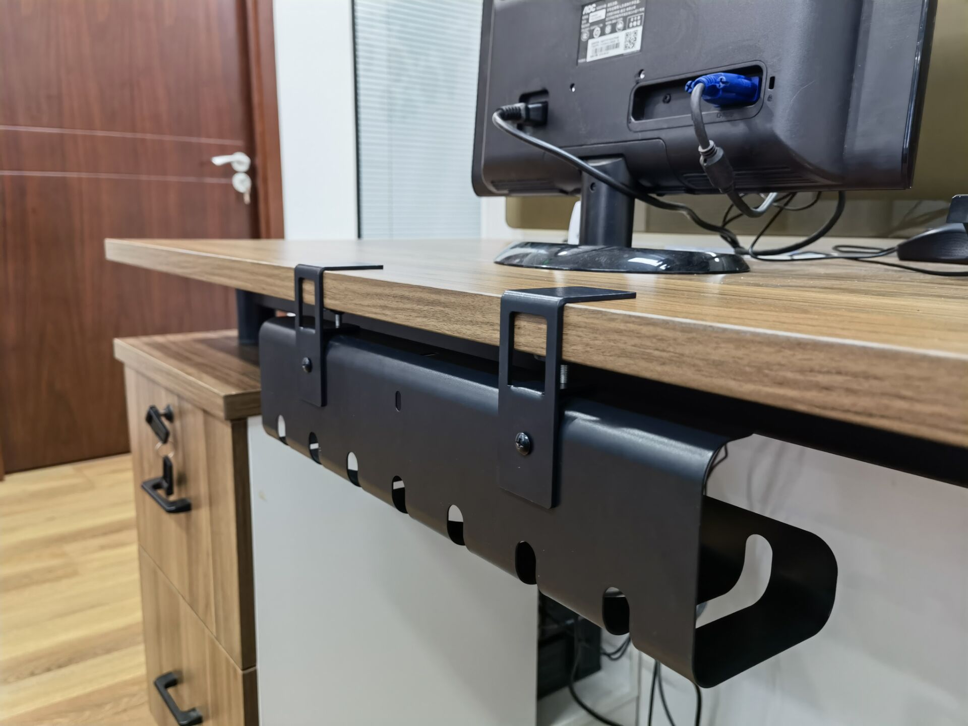 Non-folding Rack Under Desk Cable Organizer Super Sturdy Desk Cable Management Tray