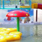 Fiberglass Apple Water Park Buckets House For Children Water Park
