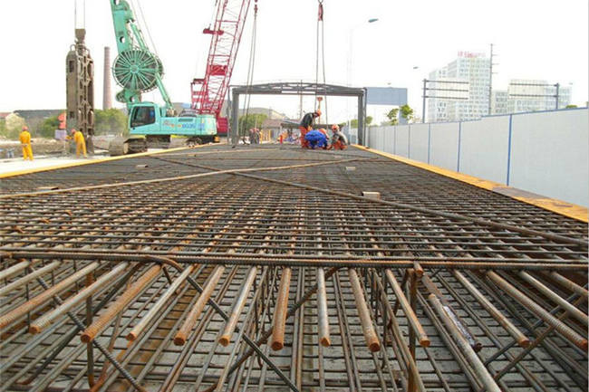 Heavy Gauge 3mm To 16mm CS Concrete Reinforcement Welded Wire Mesh Rough Edge
