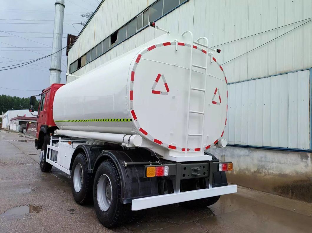 Sinotruk HOWO 18000liters 6X4 Carbon Steel Tanker Truck for Oil Gas Diesel