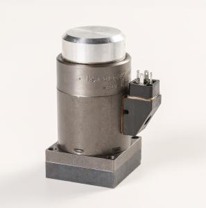 Quality Highly Durable Paper Cutter Hydraulic Solenoid Valve for Heavy wholesale