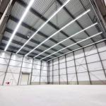 Portal Frame Steel Structure Warehouse , Prefabricated Metal Warehouse Buildings
