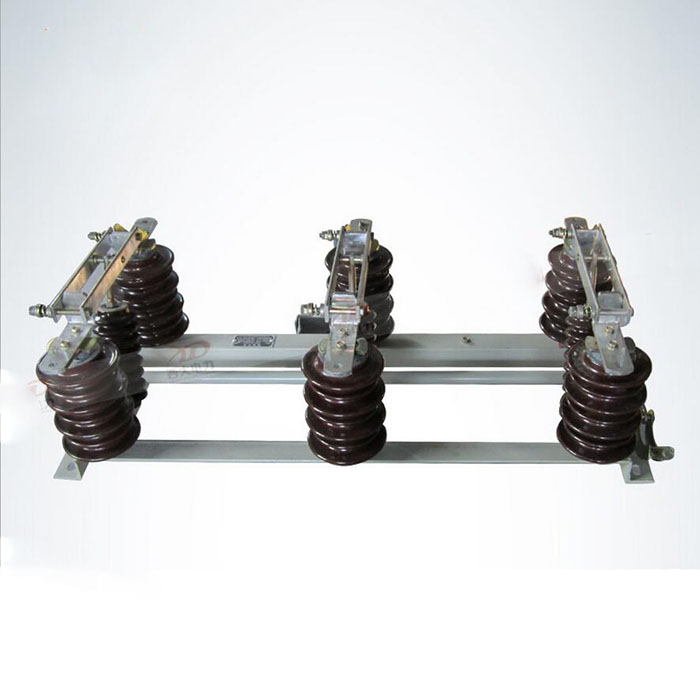 Outdoor High Voltage Isolating Switch GW1 200A 400A 630A 1250A 10KV 12KV Quality Assurance