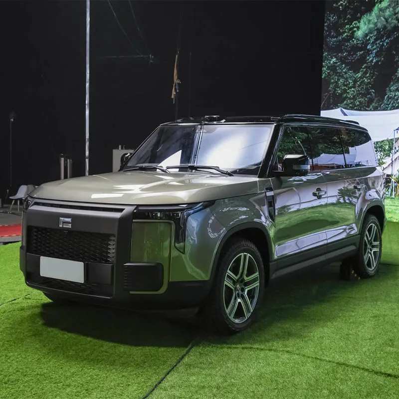 2024 Jishi Versatile 7 Seater SUV 112kW Maximum Power 1.5t/L4/152hp Engine 200km/h Max Speed Polar Stone Medium Large