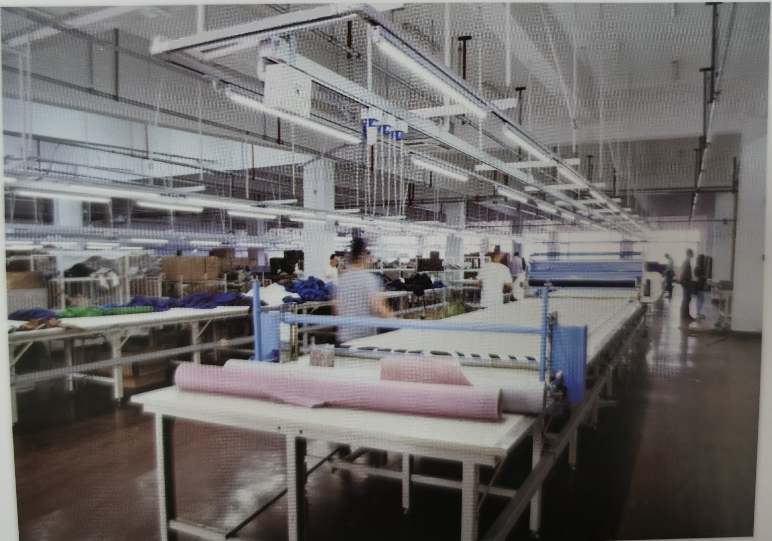 Enclosed Power Conductor Rail System Busbar Seamless 3 4 6 p