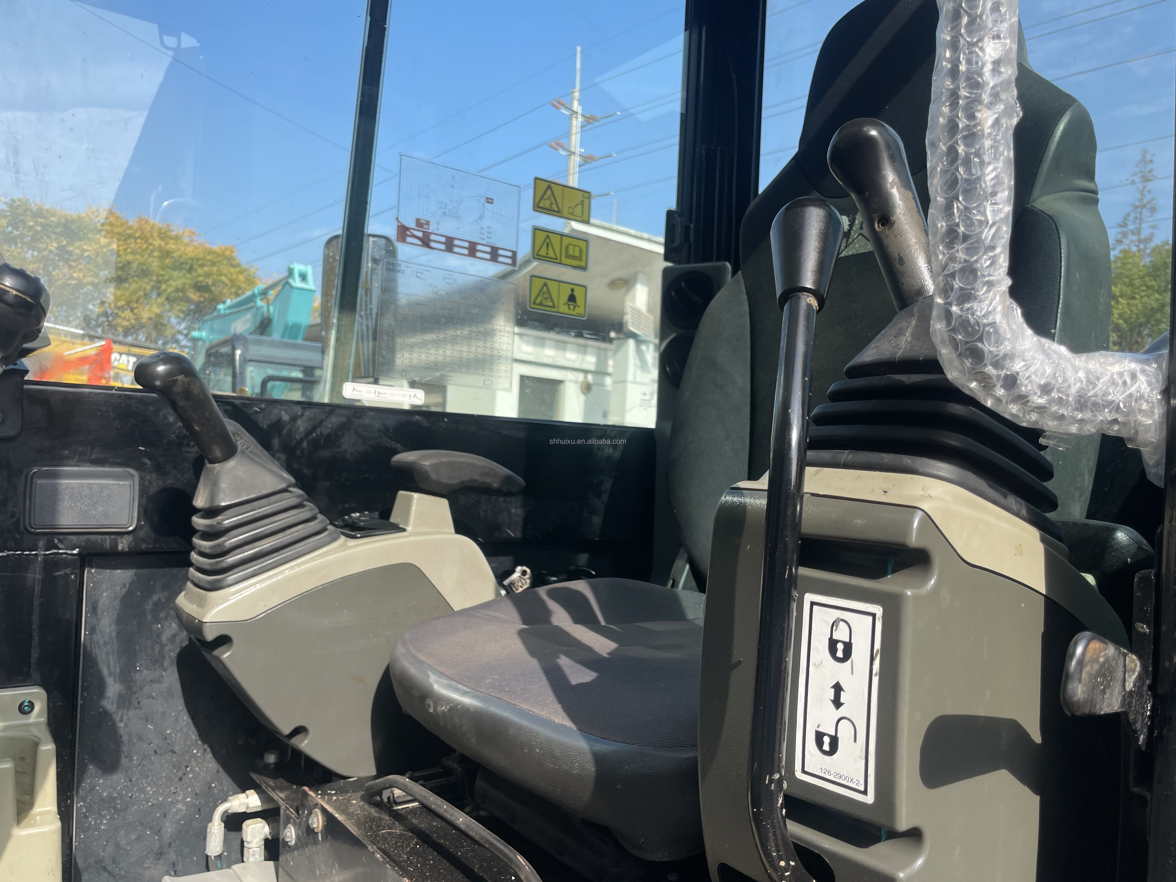 Super Value Experience Used CAT 305.5 excavator CAT 305.5E2 307d 306 308c mini excavator For Sale