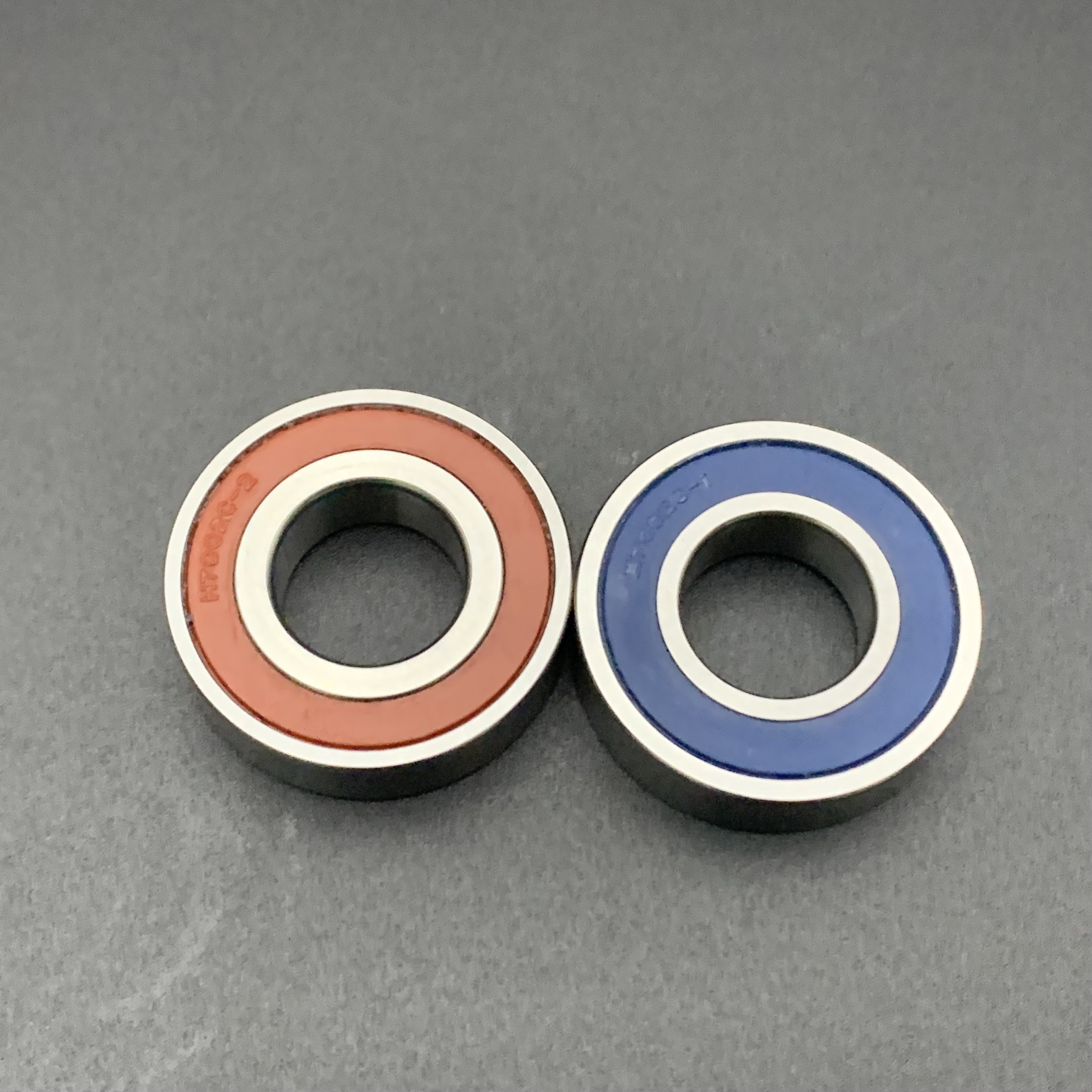 H7002C-2RZ P4 Angular Contact Ball Bearing 15x32x9 For Speed Spindle Tool