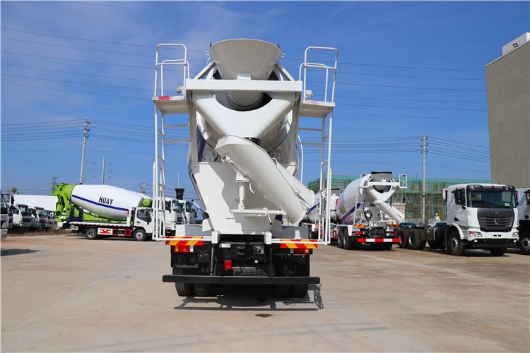 6 x 4 Concrete mixing truck 380HP oncrete cement mixer truck SINOTRUK 8 CBM Volume Tank Cement Mixer Truck