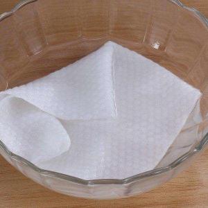 Quality Customizable 260mm 68gsm Polyester Spunlace Fabrics wholesale