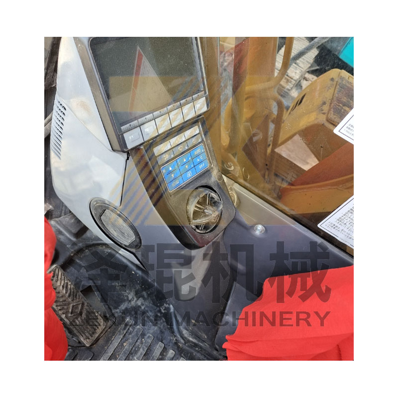 2022 Komatsu PC200-7 PC200-8N1 Excavator with Low Hours In Shanghai