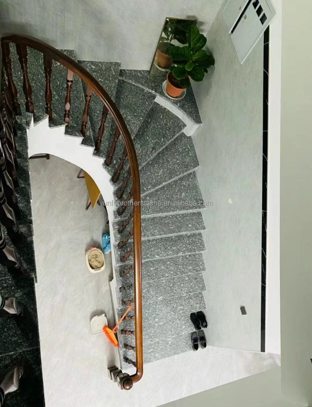 Cut-To-Size Black Granite Slab for Stairs and Buildings in Modern Chinese Design