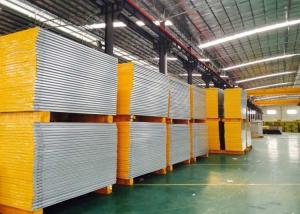 Quality Prefab House Sound Insulation Fireproof Glass Wool Sandwich Panel wholesale