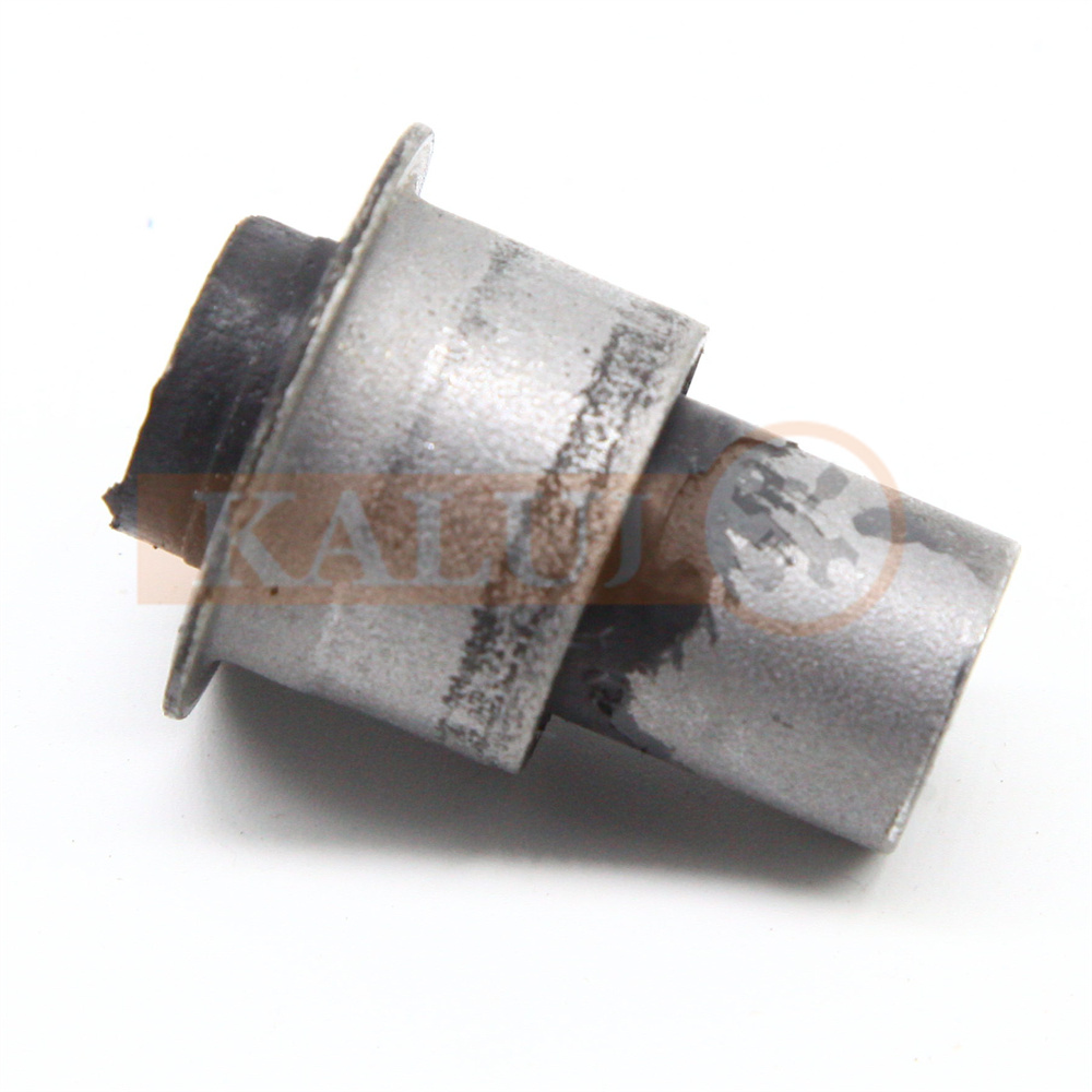 Kaluj 54525-AX0025 54525-AX002 Front Suspension Bush Ni-ssan Cube Micra Tiida Livana NV200