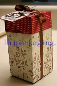 Quality gift box with ribbon and tag wholesale