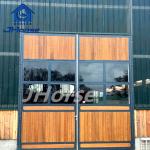 Practical European Horse Stalls Bamboo Fillin Wood Pallet Customized Color
