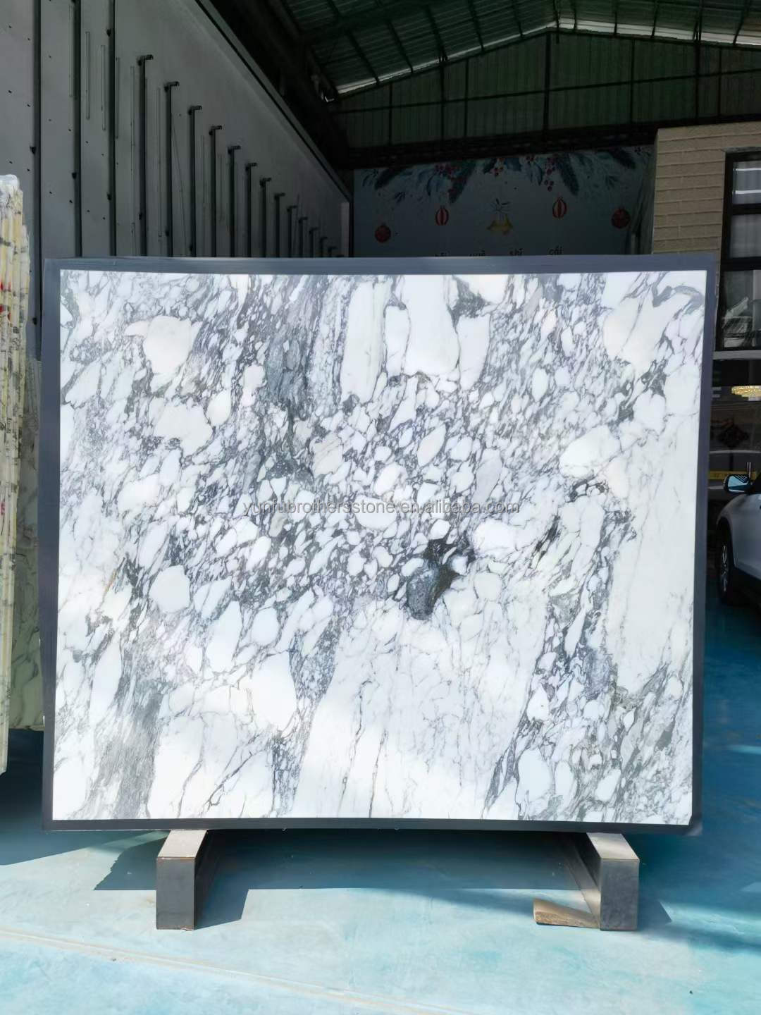 Wall and Flooring Modern Design Snow White Marble Table Top with Brown Veins