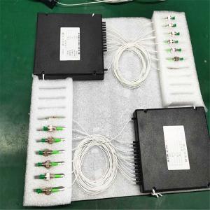 Quality 4 Way Fiber Optic Splitter , Outdoor Optical Fiber Distribution Box 1x8 Type wholesale